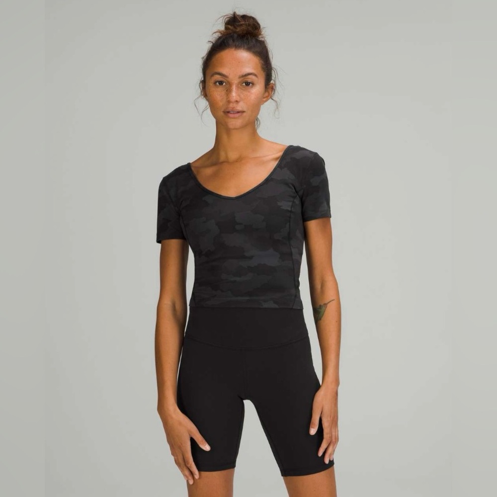 Lululemon Align T-Shirt- Size 6